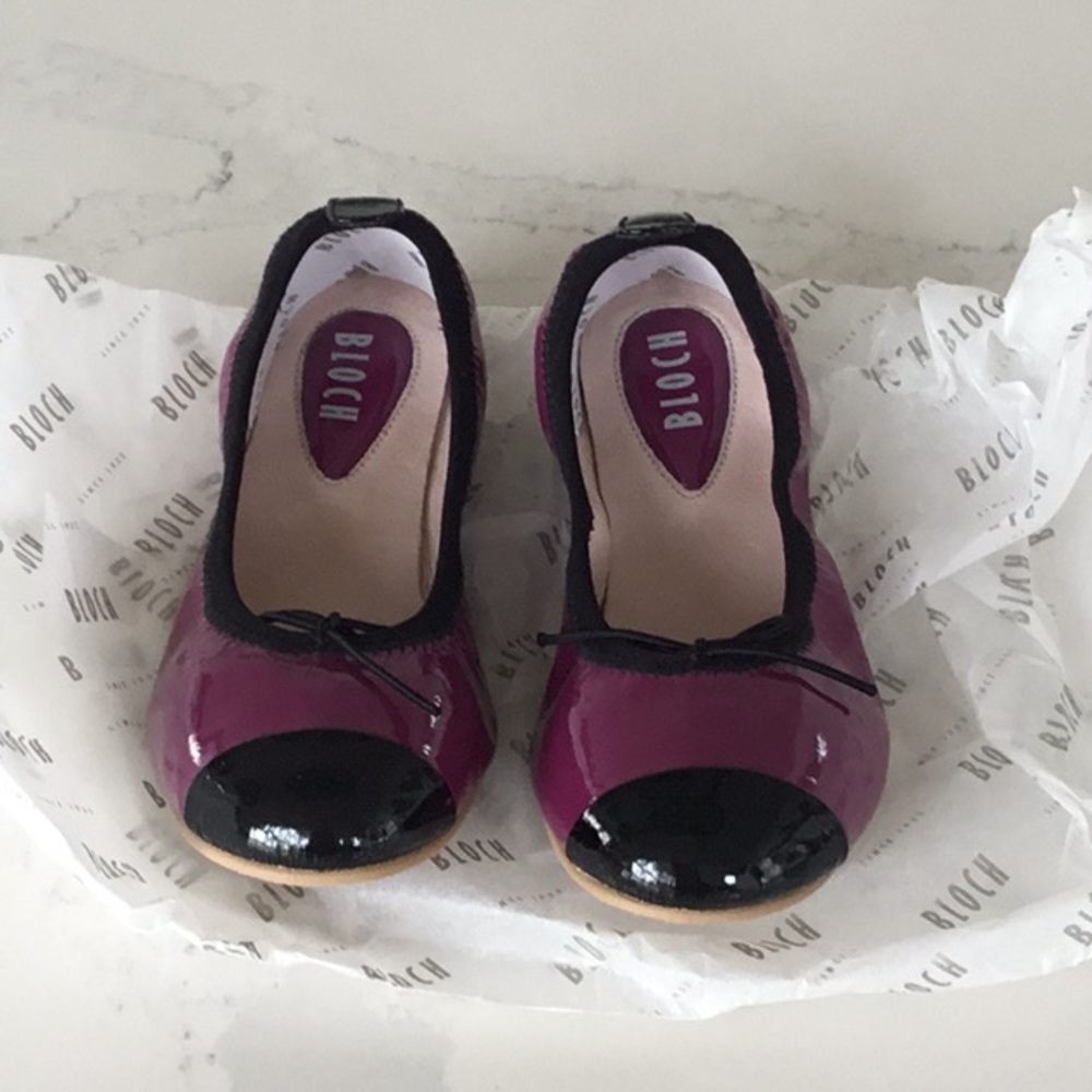 New with box Bloch ballet flats